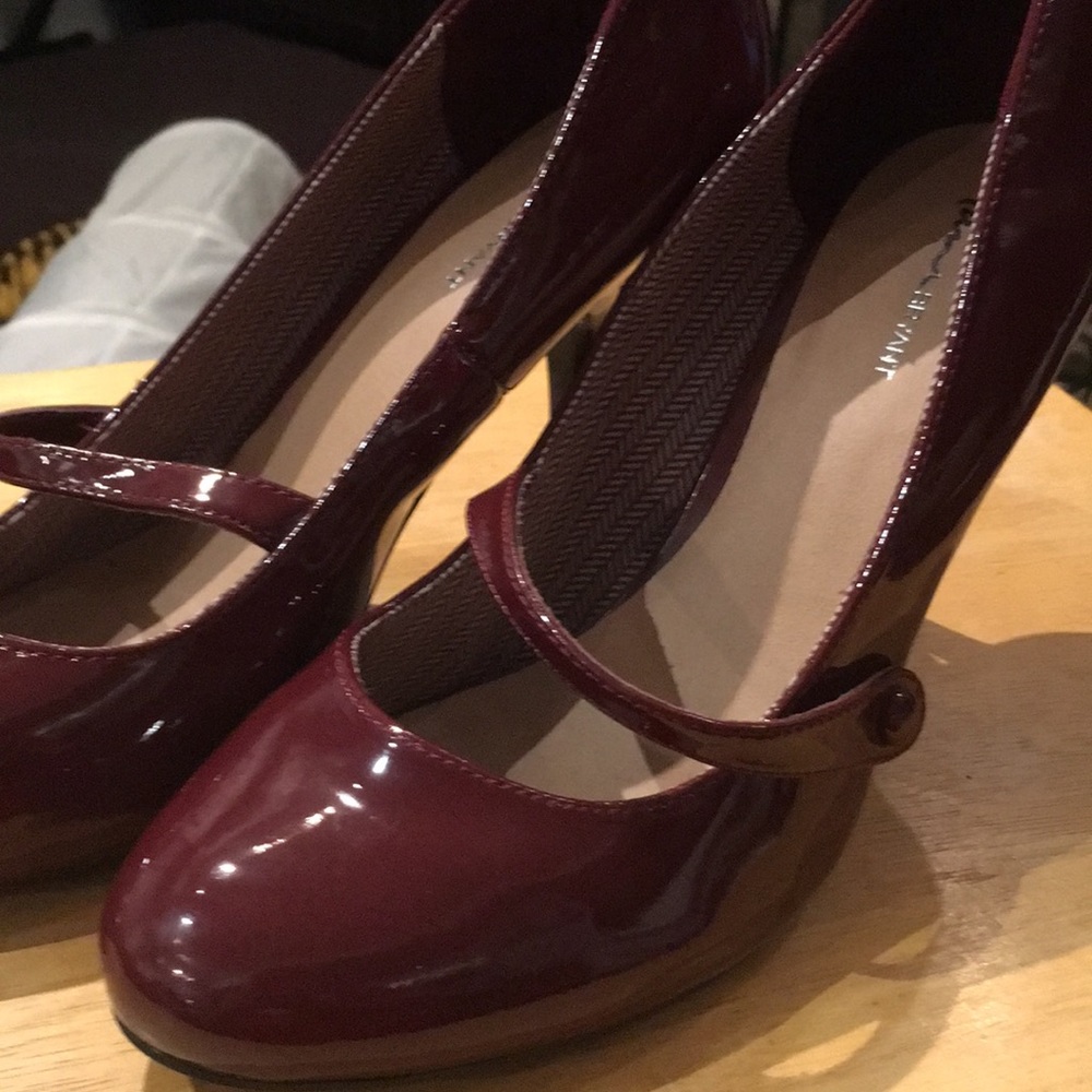 Lane Bryant burgundy patent leather heels 👠 SX 12